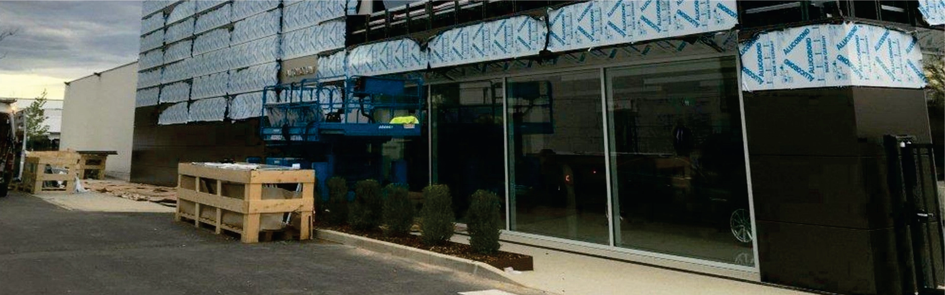 Professional Installation of premium signs